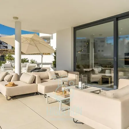 Higueronrentals Chloe By The Sea Málaga