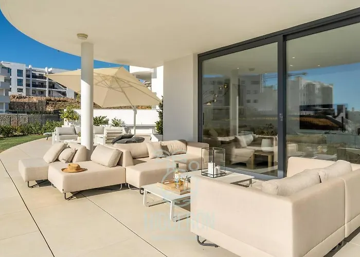 Higueronrentals Chloe By The Sea Málaga
