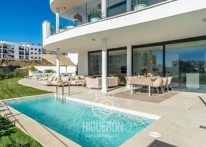 Higueronrentals Chloe By The Sea * Málaga
