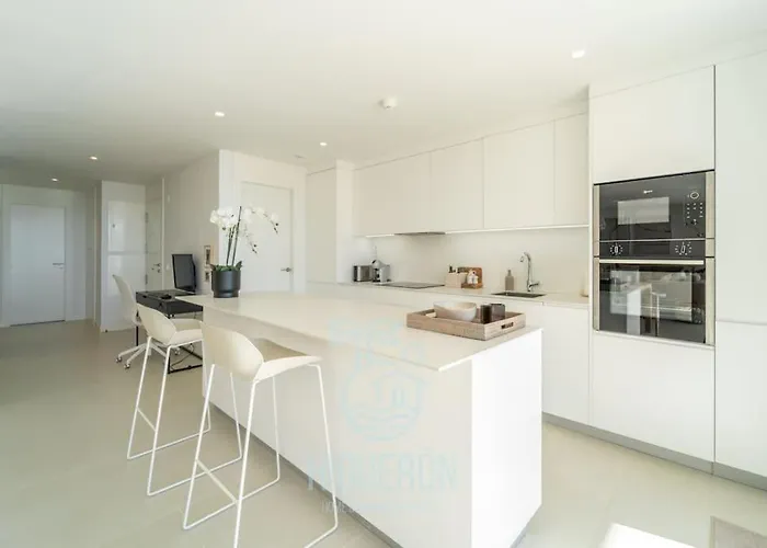 Apartamento Higueronrentals Chloe By The Sea